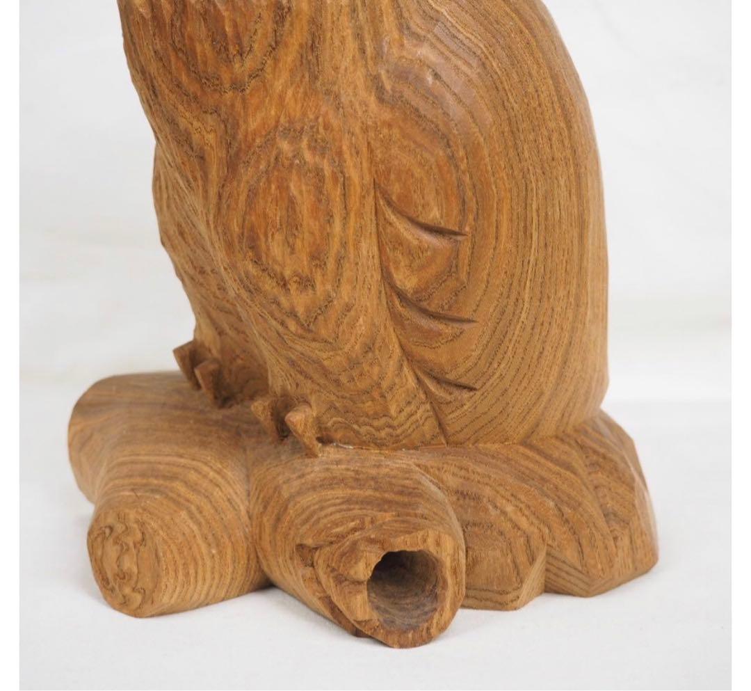 送料無料　作家物　木彫りフクロウ　美品　高さ19ｃｍ