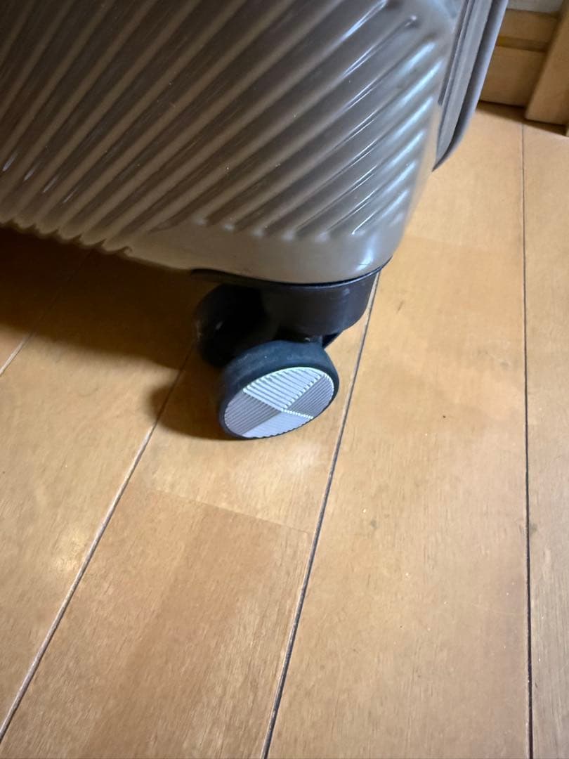 サムソナイト ￼ラテ 保証付き 92/106L ￼￼TSAロック スーツケース