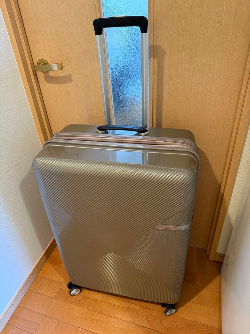 サムソナイト ￼ラテ 保証付き 92/106L ￼￼TSAロック スーツケース