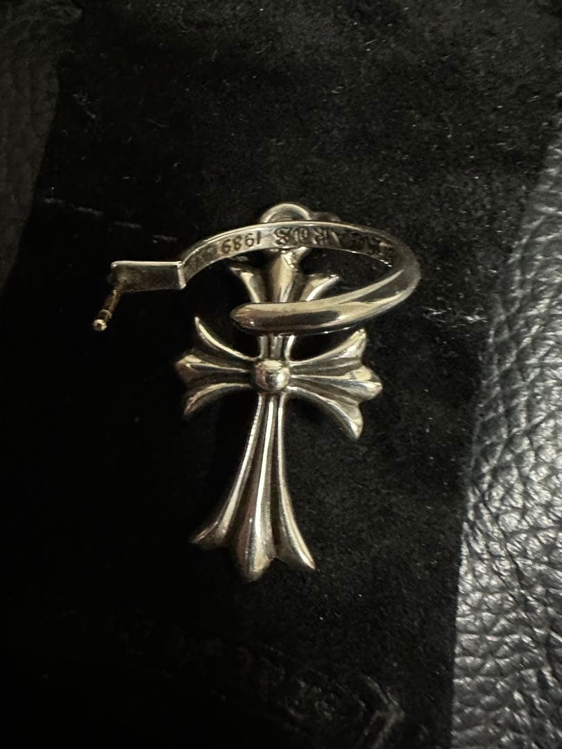 CHROMHEARTS クロムハーツ タイニーCH クロス フープピアス