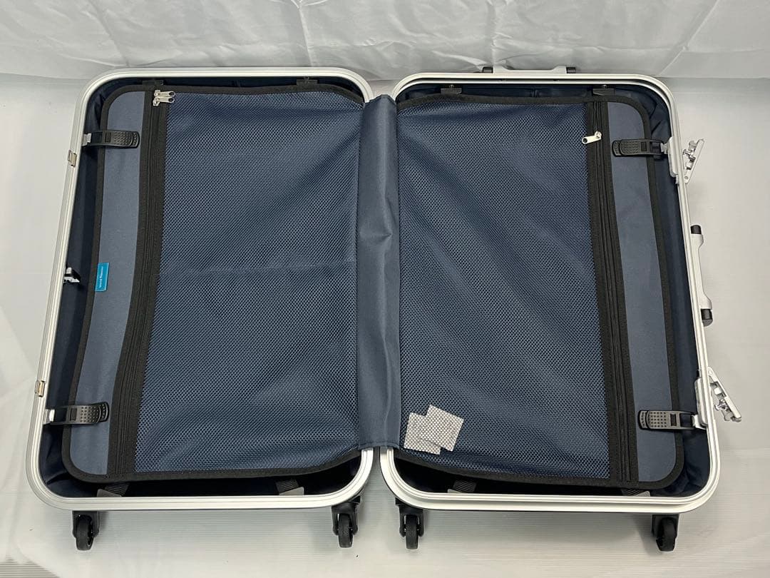 ACE World Traveler スーツケース Mサイズ