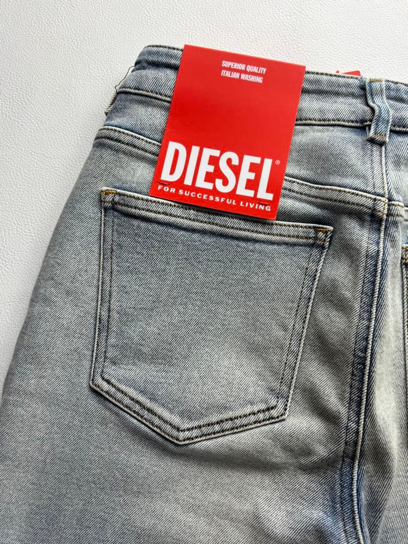 新品未使用タグ付 DIESELディーゼル スリムデニムパンツ アンクル丈W27