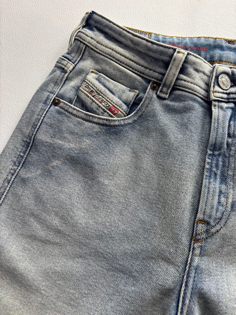 新品未使用タグ付 DIESELディーゼル スリムデニムパンツ アンクル丈W27