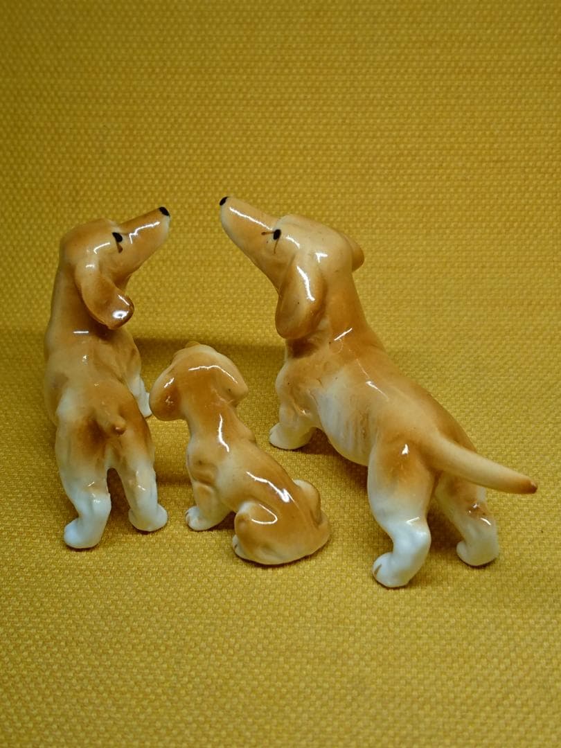 【美品】犬　ダックスフンド　陶器　置物　インテリア　工芸品　美術品　A3271