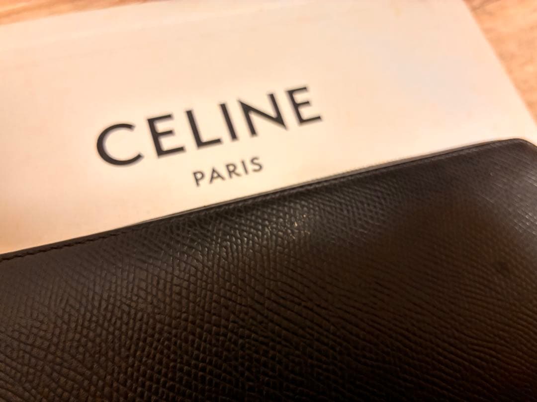 セリーヌの長財布 CELINE