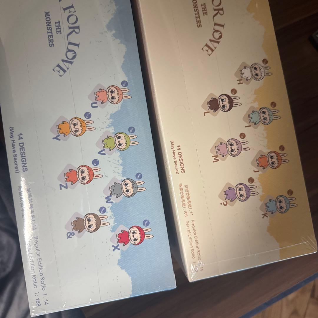 ラブブ　イニシャル　PIN FOR LOVE アソート　２箱セット