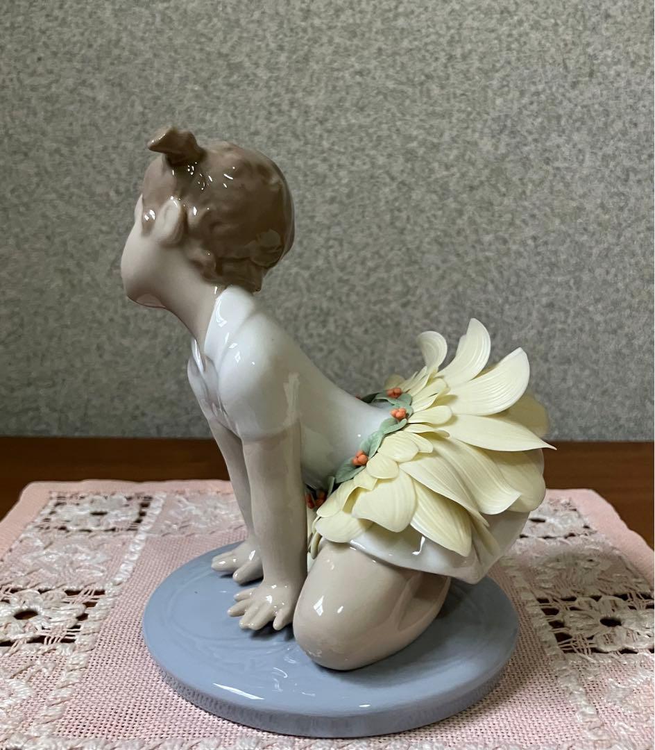 ★VV★ リヤドロ　バレエ　女の子2体　少女　子供　お花のスカート