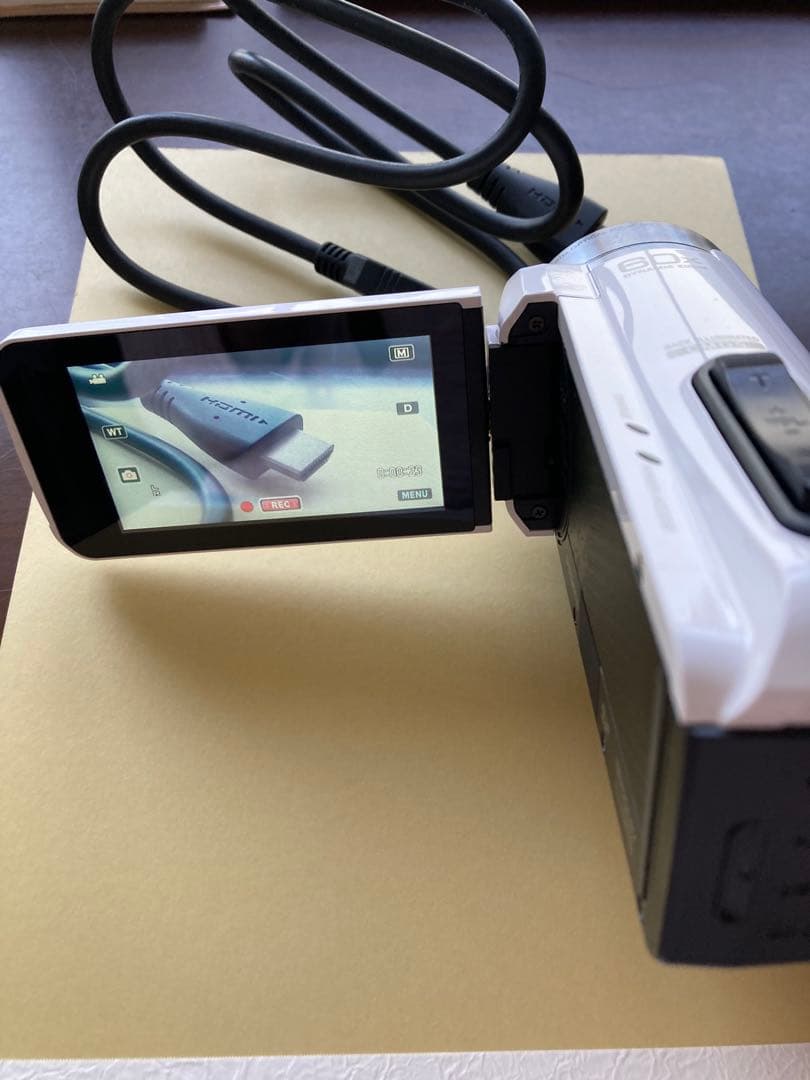 JVC フルHD ビデオカメラ 60倍ズーム 防水　専用ケース付き