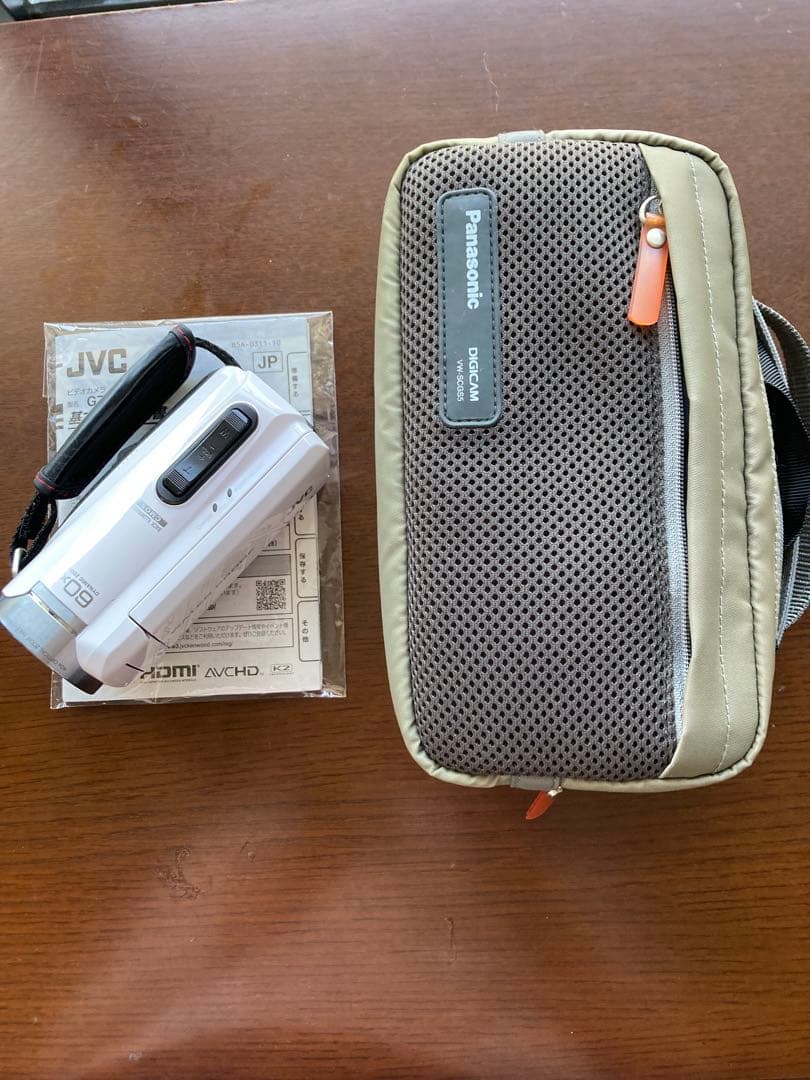 JVC フルHD ビデオカメラ 60倍ズーム 防水　専用ケース付き