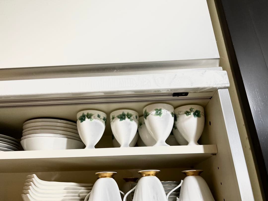 パモウナ　pamouna １６０　食器棚　ソフトクローズ　引き取り限定