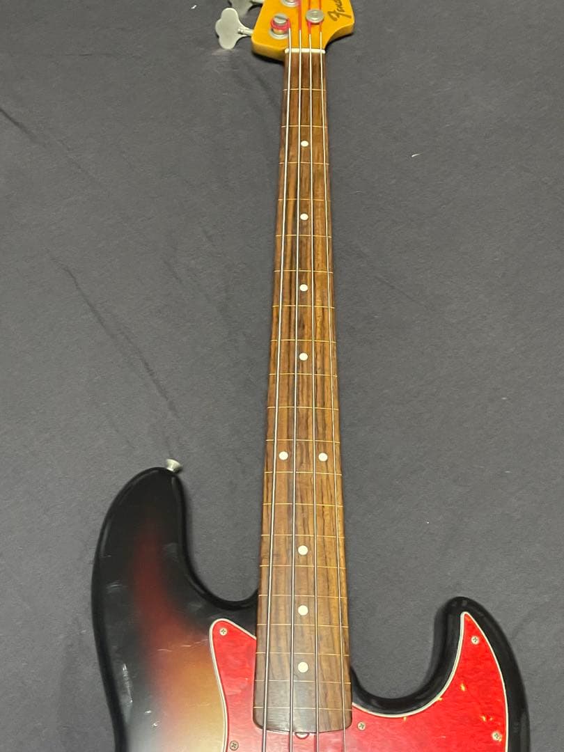 フェンダージャパン　フレットレスベース