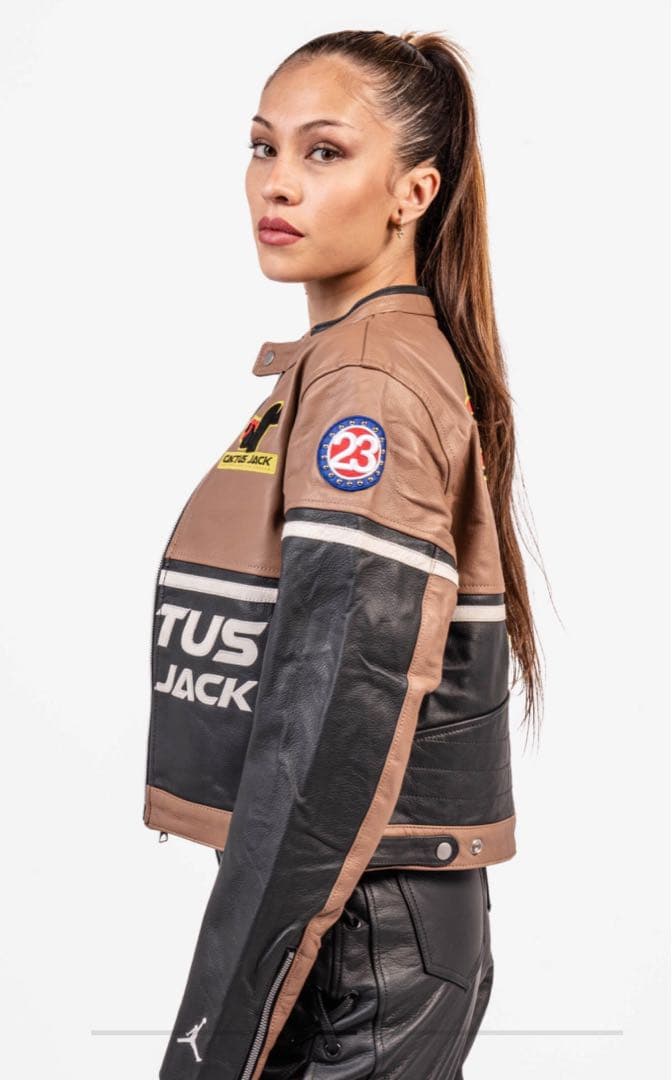 ☆新品☆ ジョーダン x トラヴィス スコット ウィメンズレザージャケット　XL