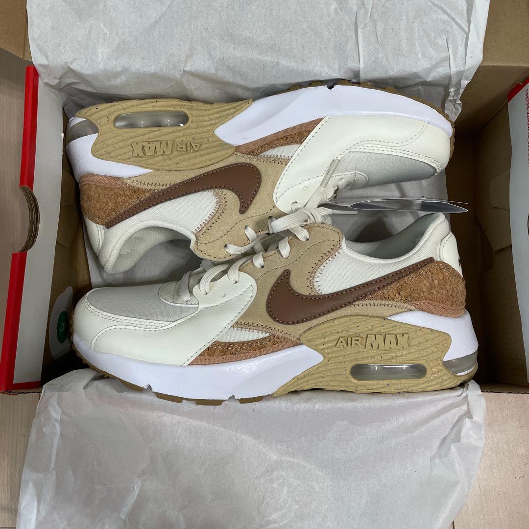 Nike Air Max ホワイト/ベージュ 25cm