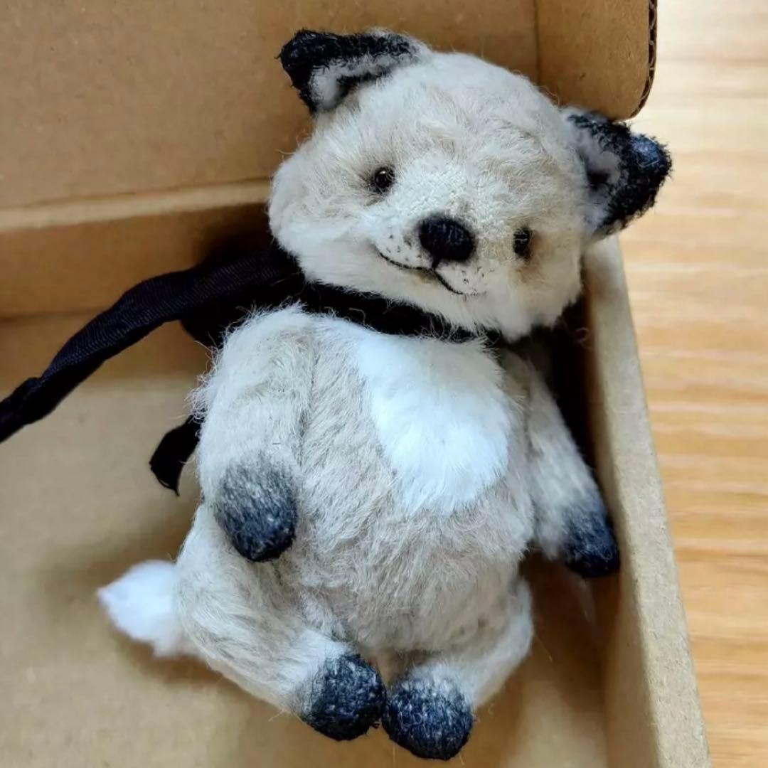 荒野色の雪キツネ ぬいぐるみ アーティストベア 海外作家様 ハンドメイド キツネ