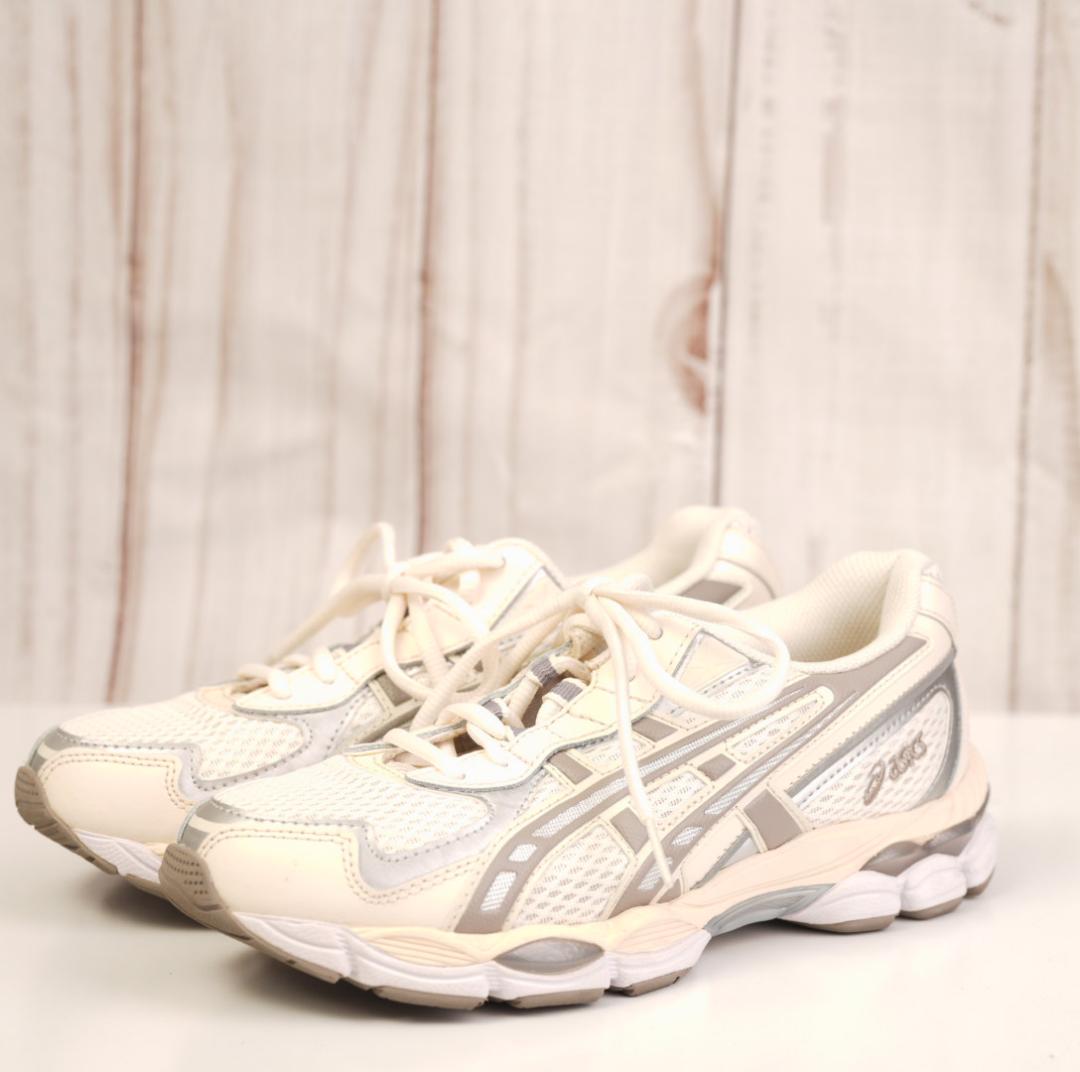 未使用同等品 ASICS GEL-NYC 2055 24cm