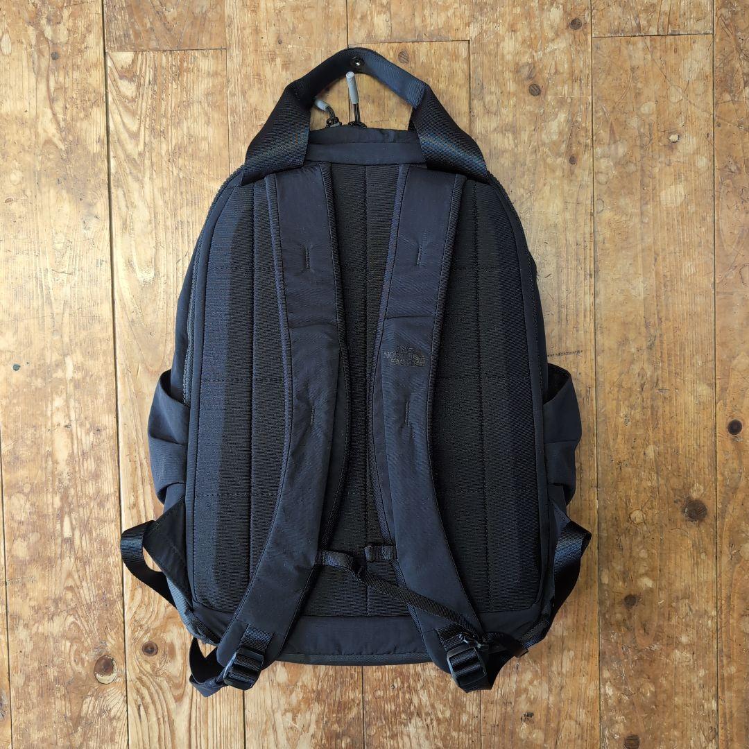 THE NORTH FACE ブラック リュック　ネバーストップデイバッグ