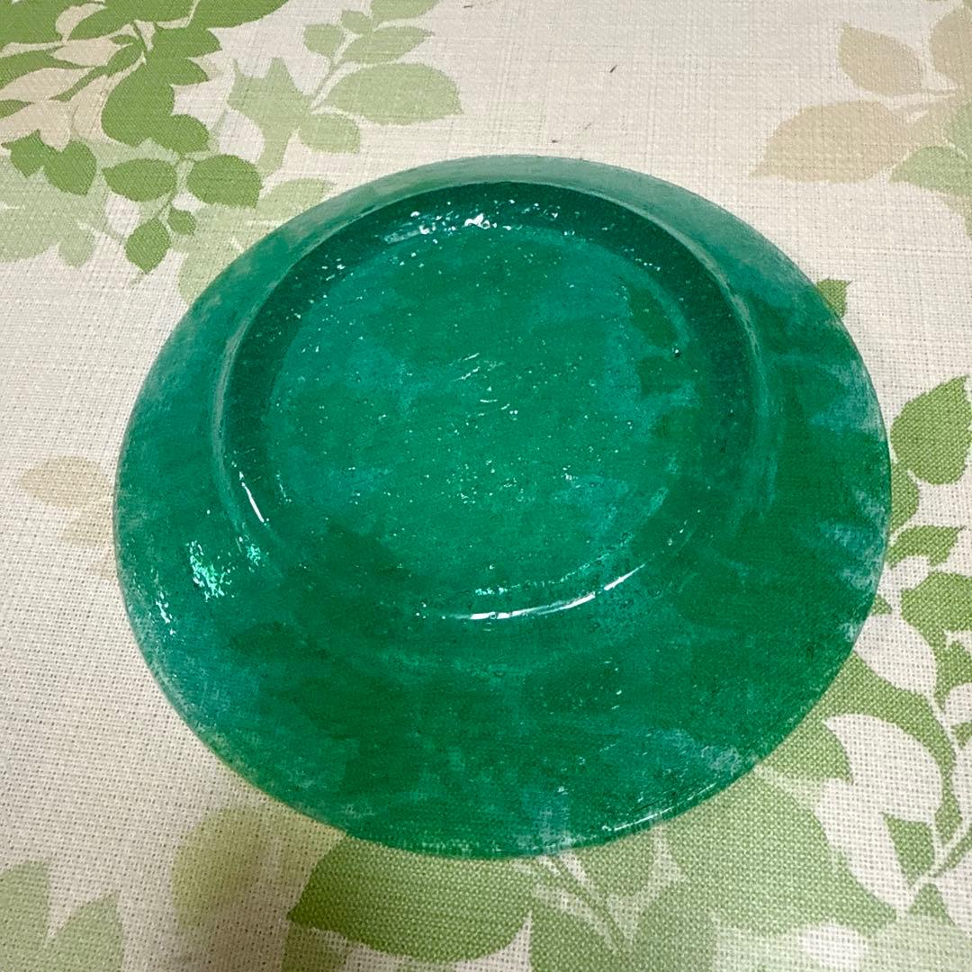 吹きガラス美しい鉢2個と一枚の皿