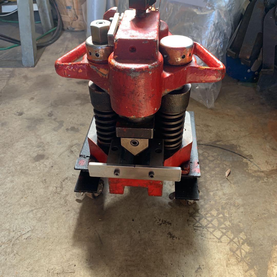 アングルパンチャー