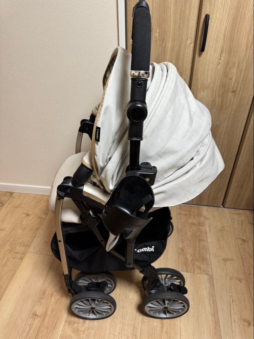 コンビ アンブレッタ 4キャス エッグショック当時上位モデル/両対面式/説明書有