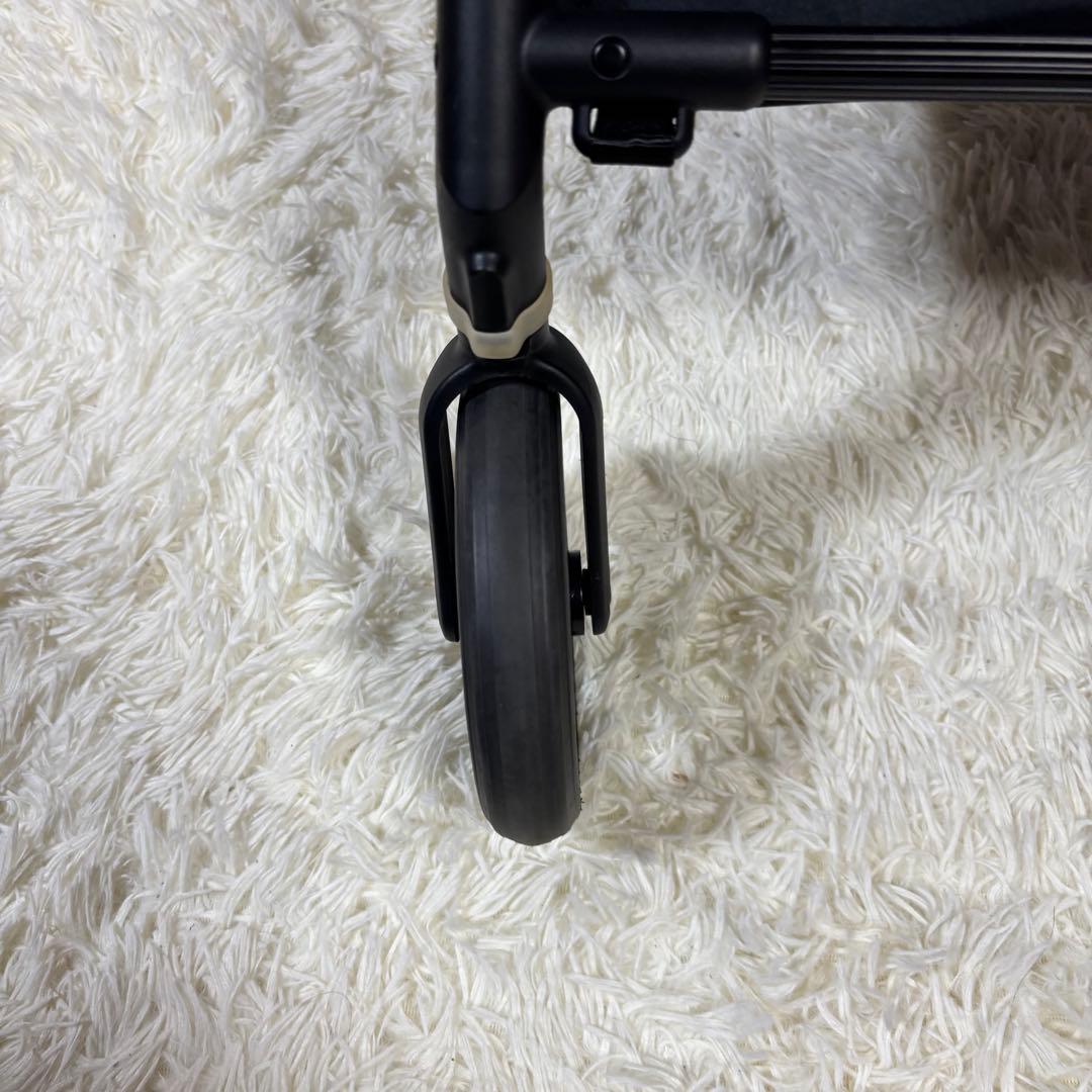 【新品マット付き】 極美品　サイベックス メリオカーボン　ベビーカー　ブラック