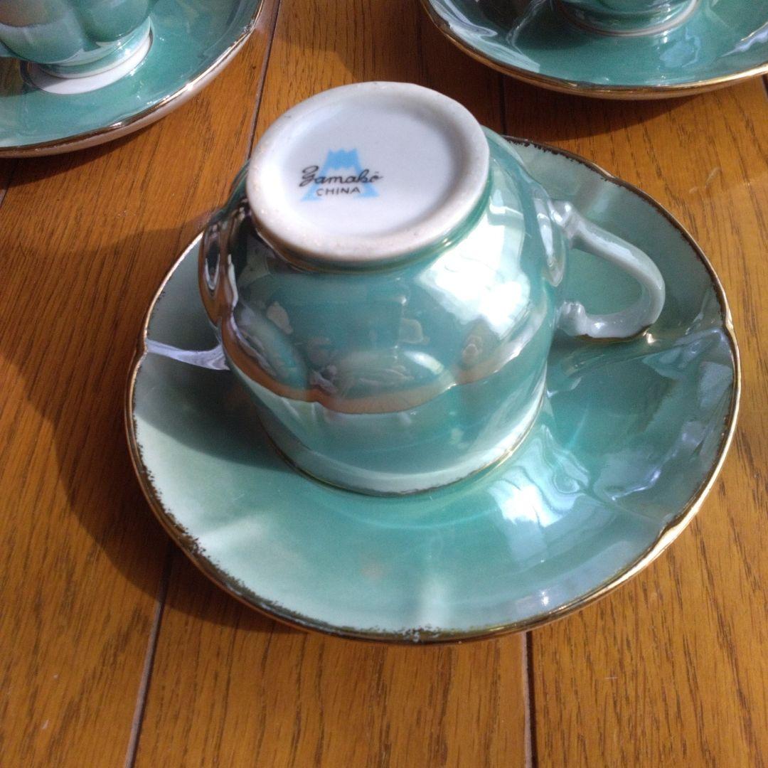 新品未使用洋風のトレー3枚！高級ティーカップ5セット付き綺麗です。