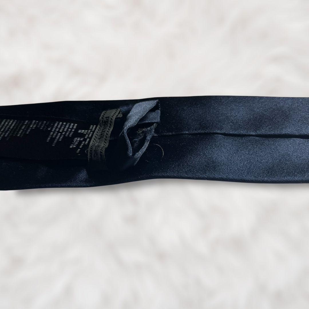 【美品✨】プラダ ソリッドタイ ダークネイビー 光沢 ナロータイ 箱有 ネクタイ