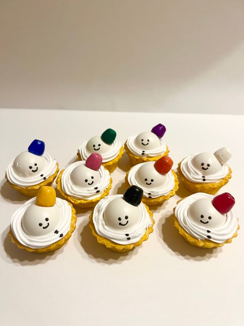 食品サンプル　ミニスノーマンタルト　Man