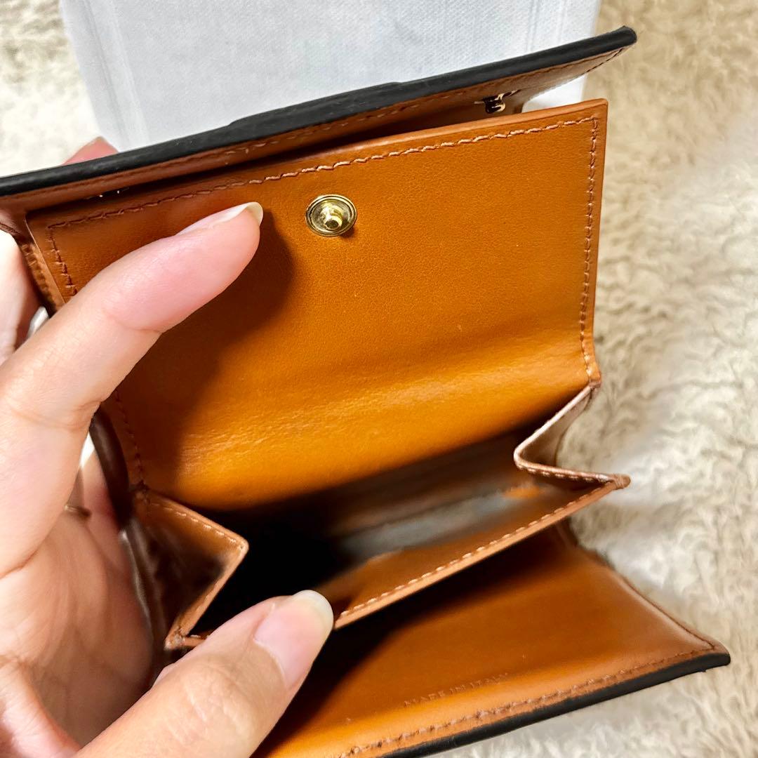 CELINE セリーヌ　三つ折り財布