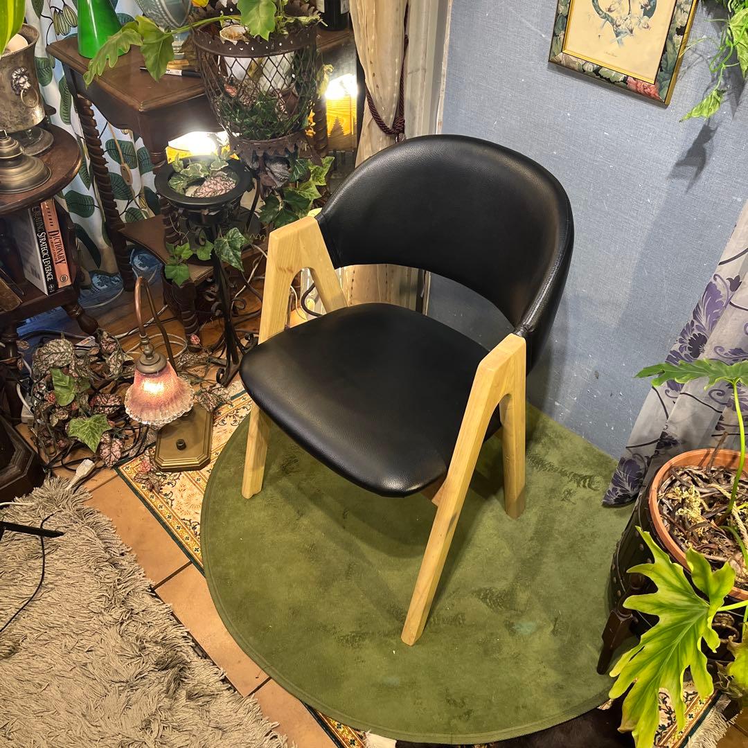 L１　スタイリッシュモダン　北欧ST ショートアームチェア