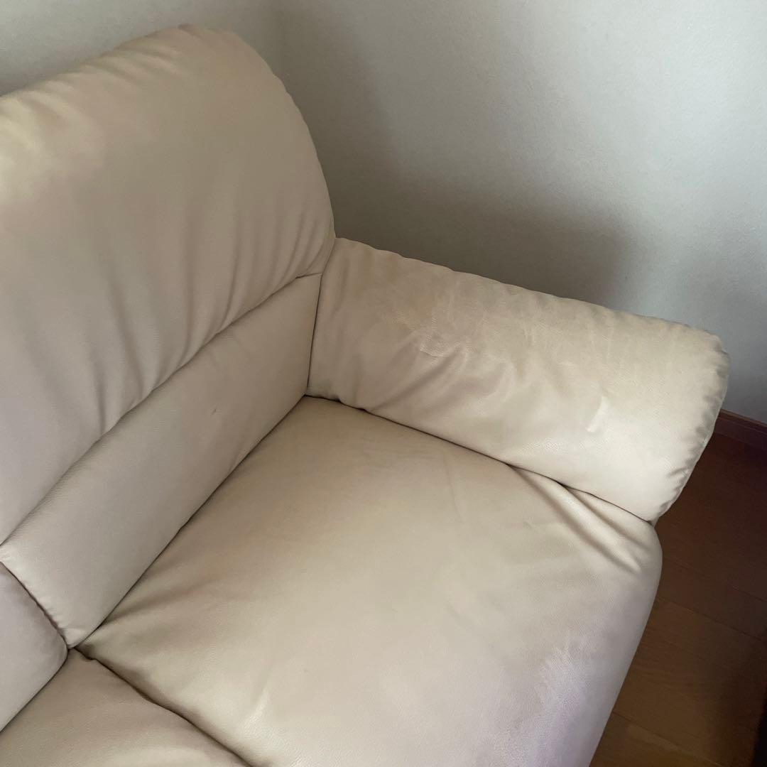 ✴️タイムセールお値下げ✴️2人掛けソファ　オフホワイト