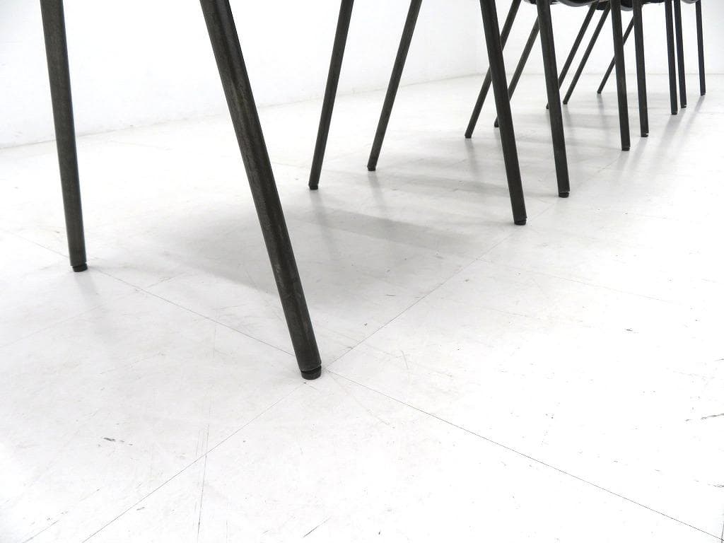 展示品　アデペシュ　ダニス　ショートアームチェア　ダイニングチェア　　4脚セット