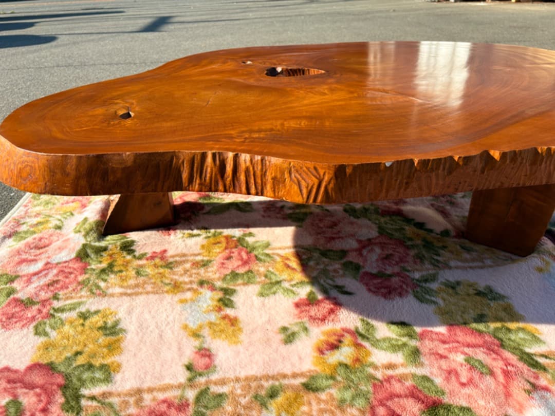 天然木　ローテーブル　センターテーブル　一枚板　無垢材　座卓　瘤脚