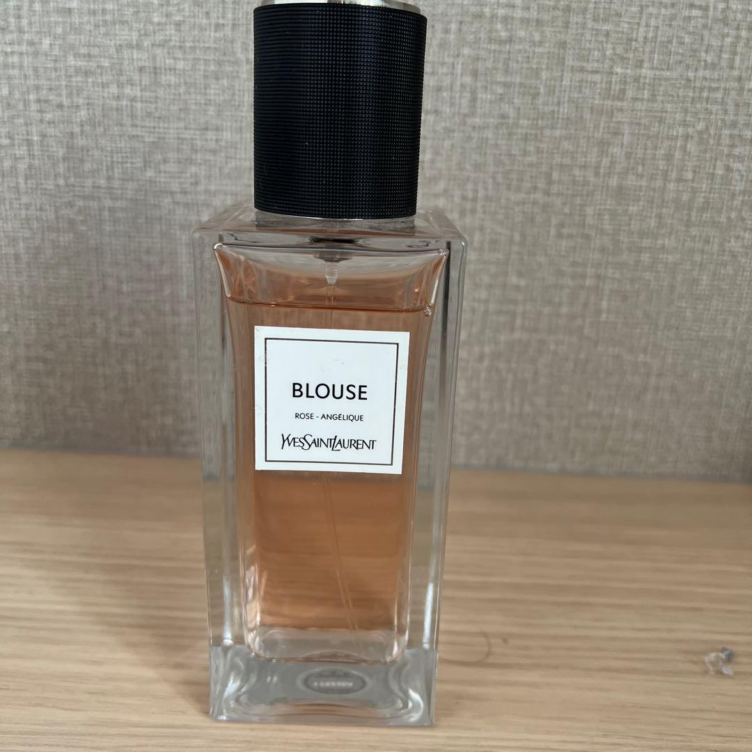 Yves Saint Laurent BLOUSE オードパルファム 125ml