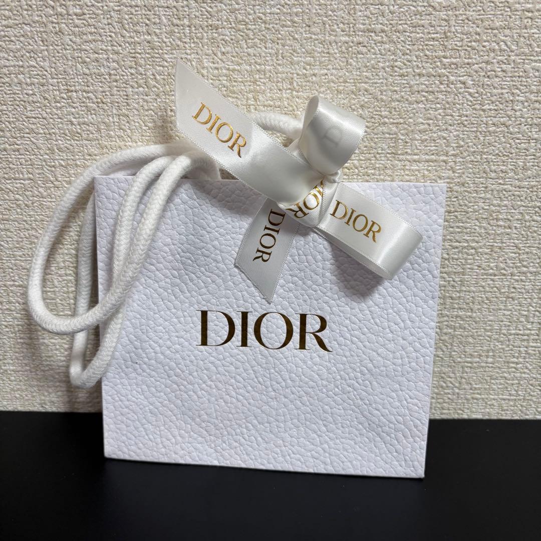 ❗️新製品•値下げ中❗️ディオール アディクト ロージー グロウ 30mL