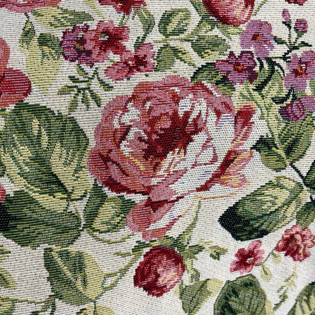 新品　ジャガード ローズ柄　花柄　ベッド　ソファ　こたつカバーなどマルチクロス