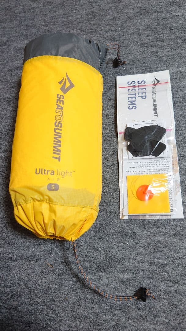 SEA TO SUMMIT　UltraLight Mat Sサイズ　試し寝のみ