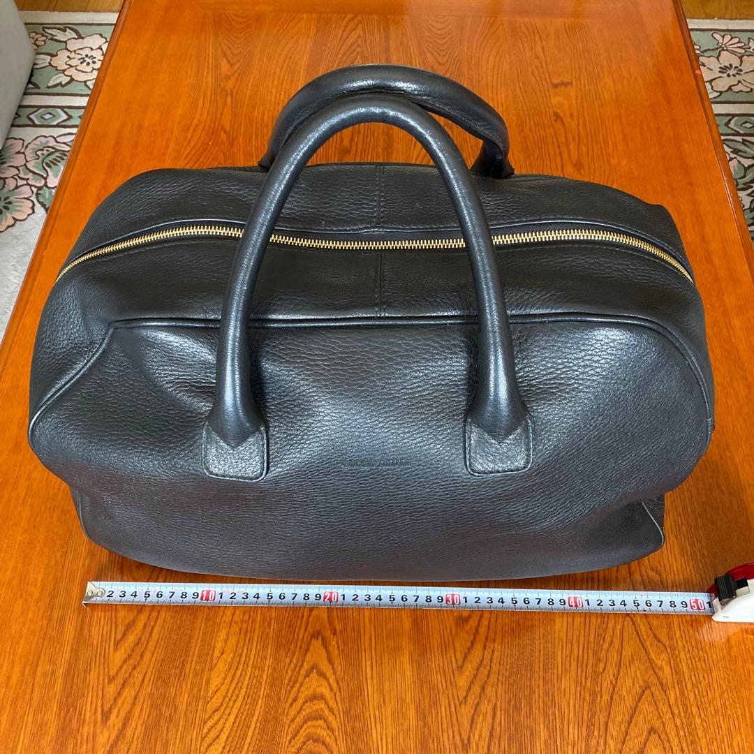 Giorgio Armani ブラックレザートートバッグ（ディアスキン）