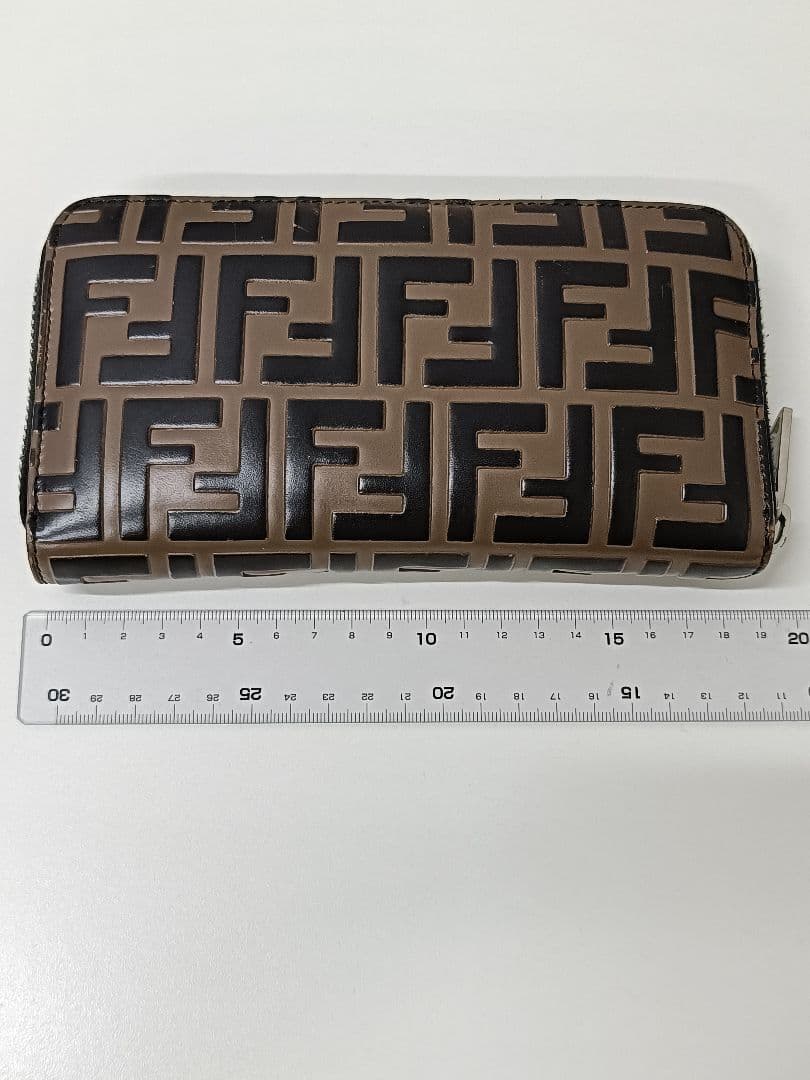 FENDI フェンディ ズッカ 長財布