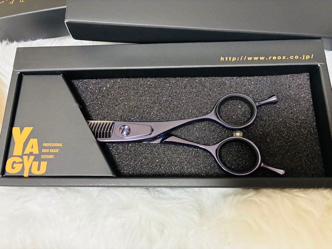 柳生セニングシザーSH3M＋ラベンダーカラー右利き用　約30%