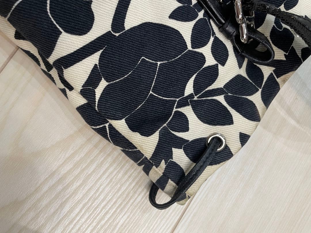 Saint Laurent フラワーパターン トートバッグ