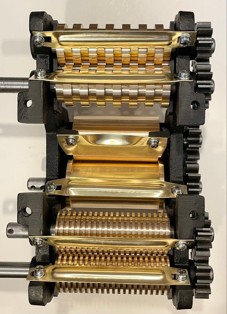 小野式製麺機　両刃　マットブラック　【2503-04】　説明書コピーあり