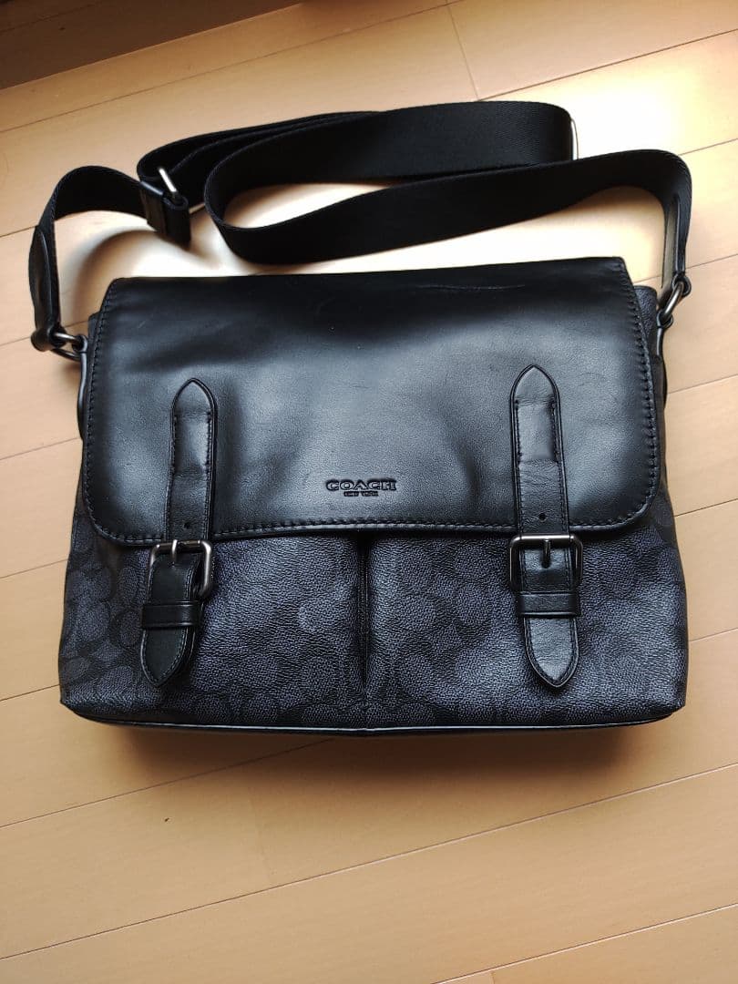 コーチ メッセンジャー ショルダーバッグ