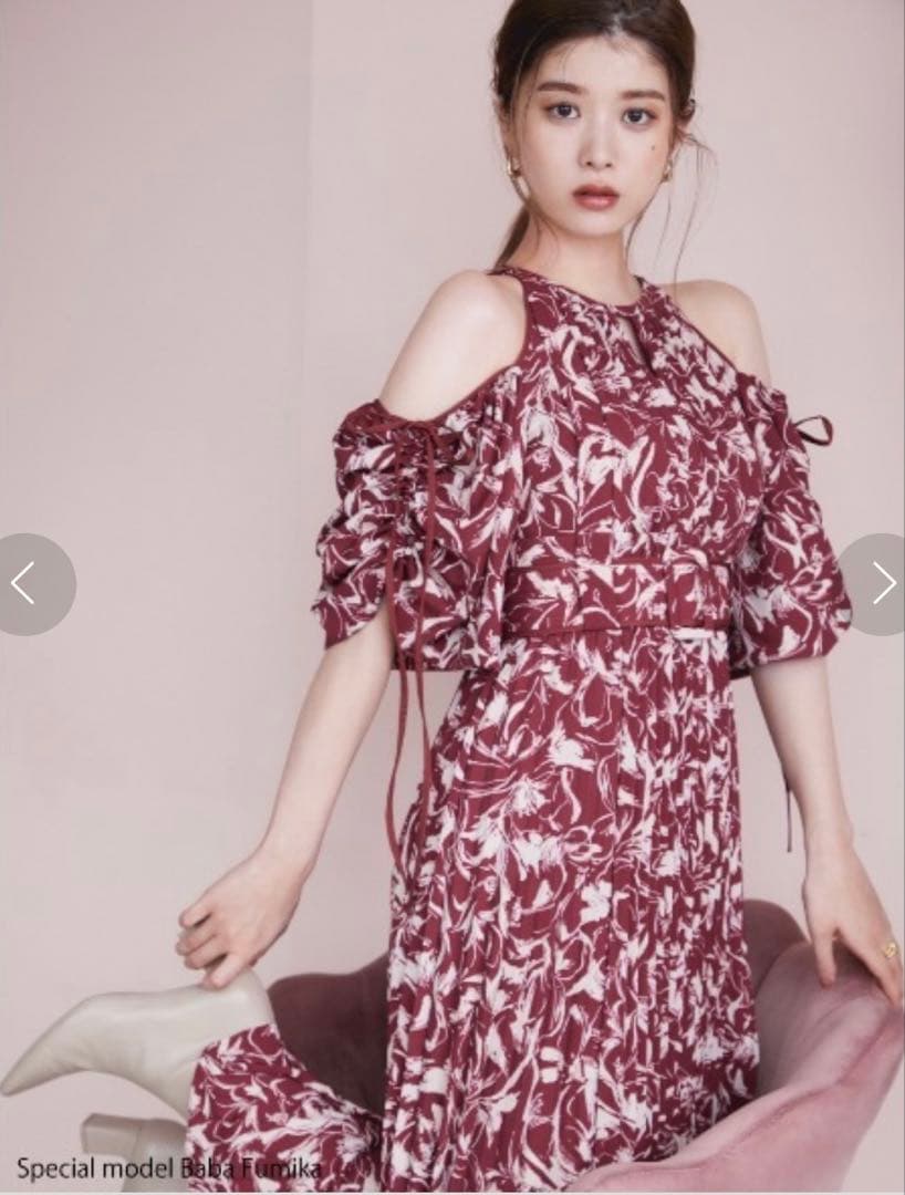 【snidel】花柄ワンピース