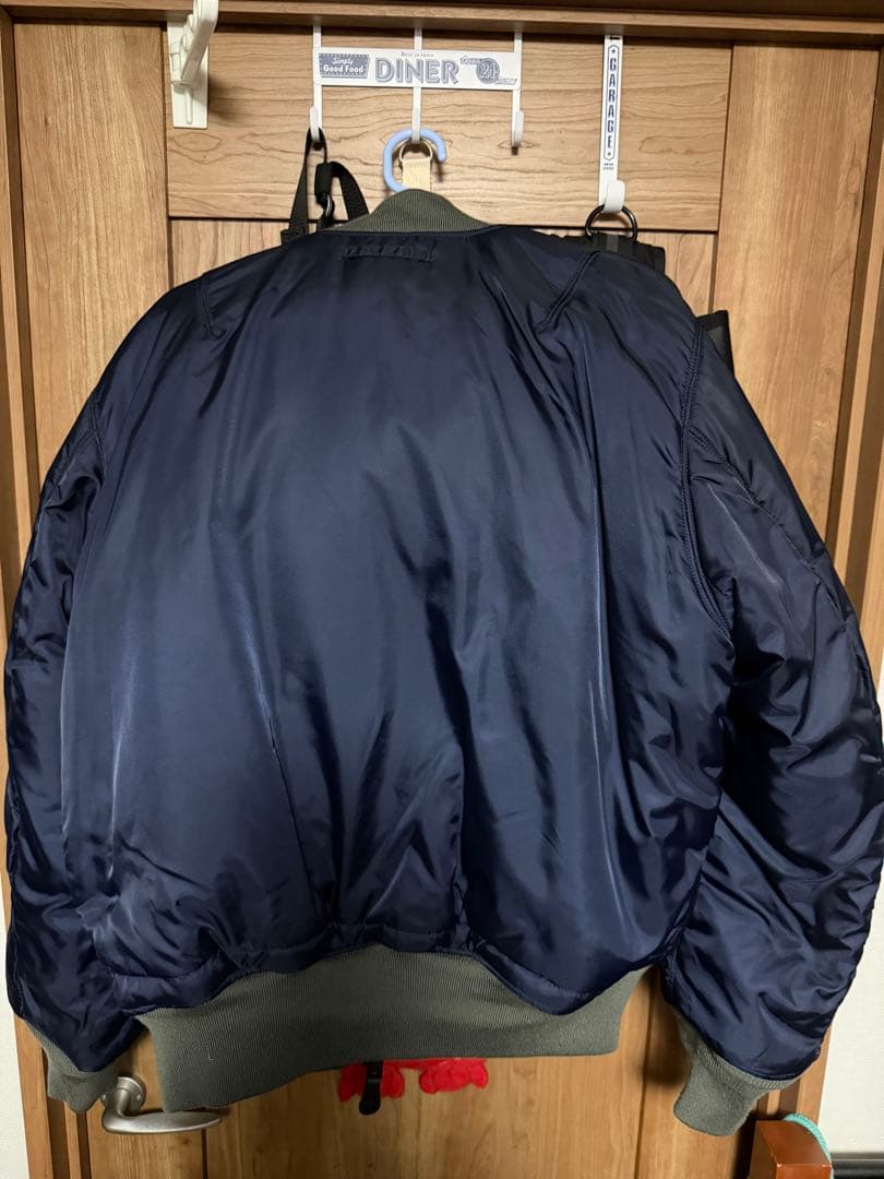 【ALPHA INDUSTRIES】MA-1 フライトジャケット グレー