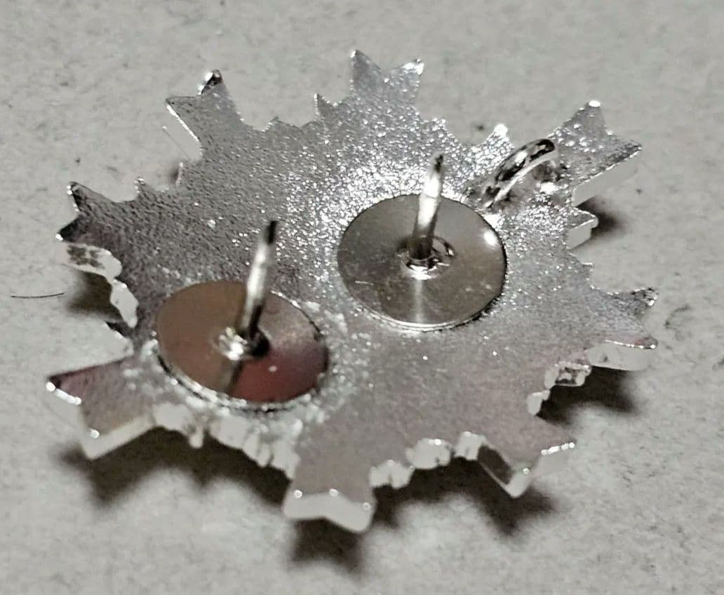 第2級防衛功労章メダル本体のみタイタックのピン付き