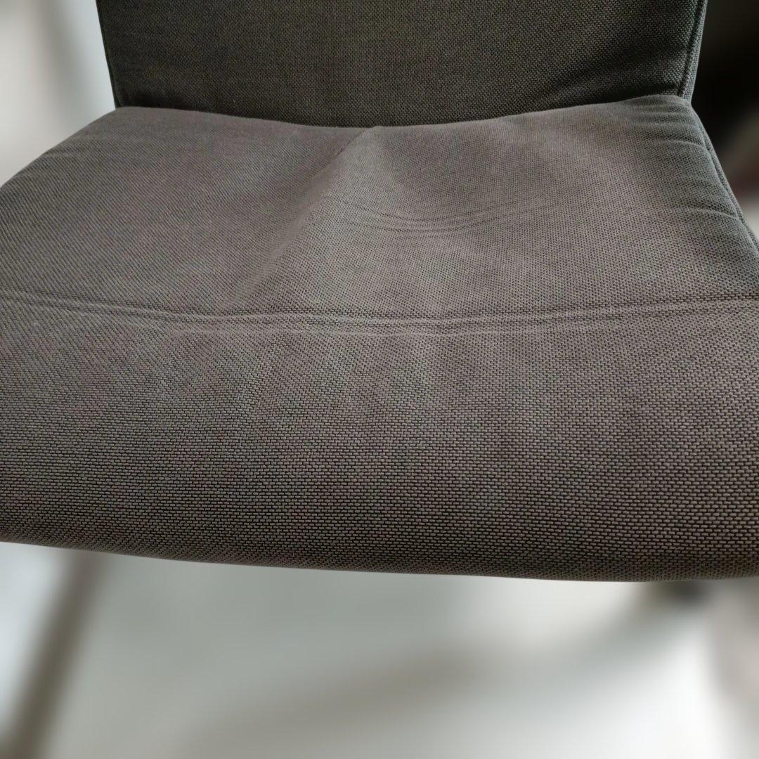 【kayo】イケア　グレー　パーソナルチェア　ポエング