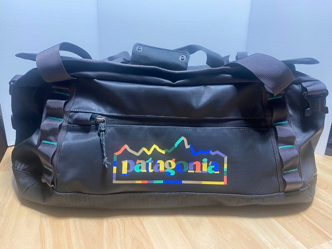 パタゴニア　ブラックホールダッフル　40Ｌ