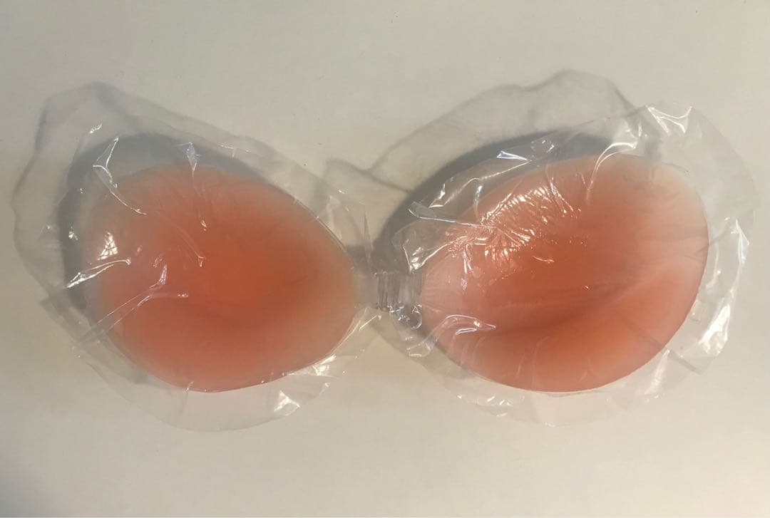 １０個 4倍盛り 3D立体 シリコンブラ ヌーブラ B 激盛り 水着 nubra