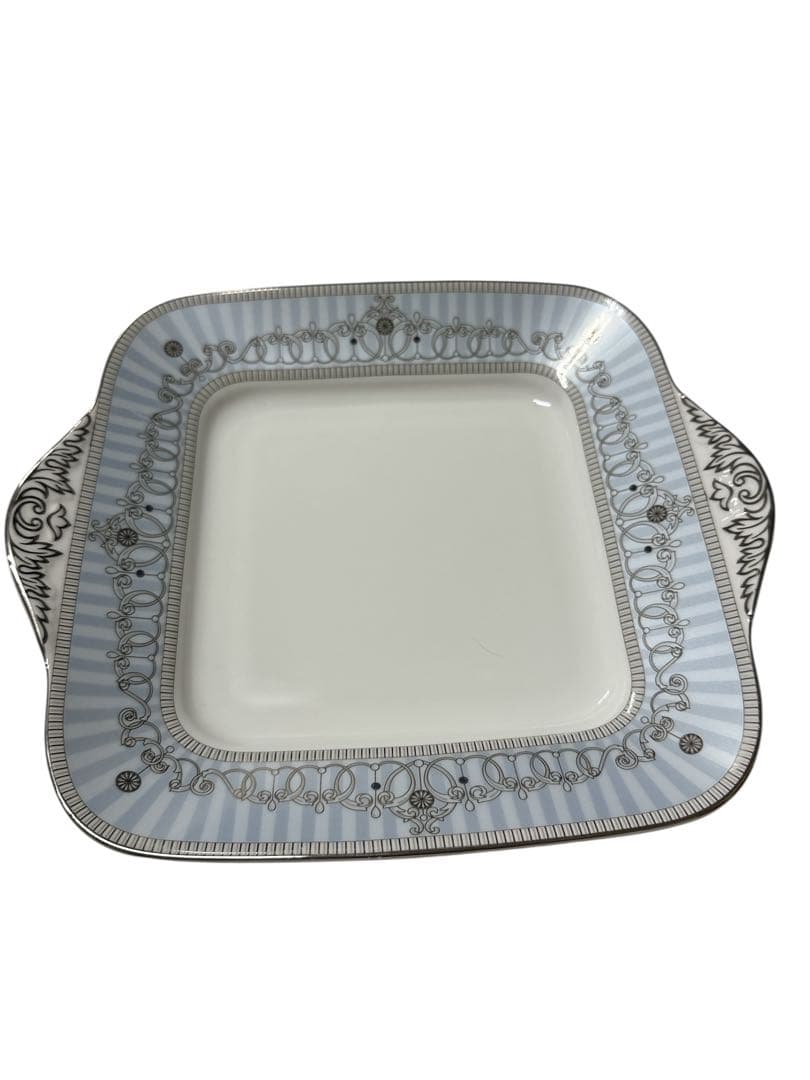 大人気のブランド食器 (ウェッジウッド アレクサンドラ BBプレート)