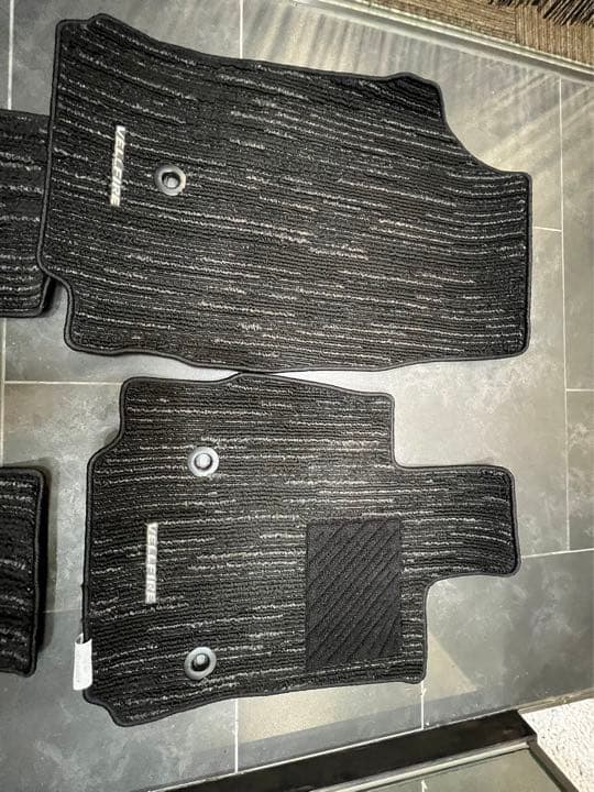 VELLFIRE専用フロアマット